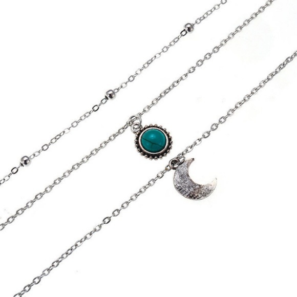 Moon Pendant Silver Moon Turquoise Layer Necklace - Picture 4 of 8